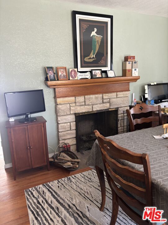1101 Indiana Avenue photo 3