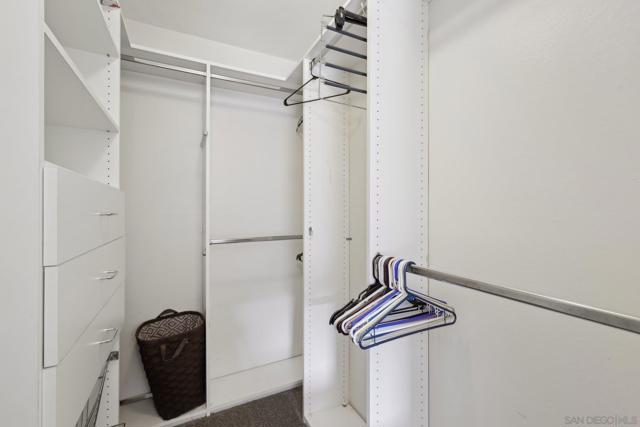 872 S Sierra Ave, Solana Beach CA: https://media.crmls.org/mediaz/7c3a78d3-4489-4ced-ab2f-1a634b4d8018.jpg