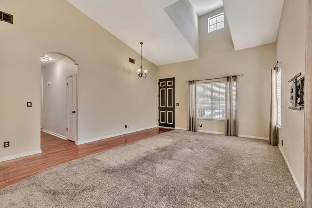 761 Gia Court, Hollister CA: https://media.crmls.org/mediaz/7c3ab523-5d94-4268-80fd-1db47406b043.jpg