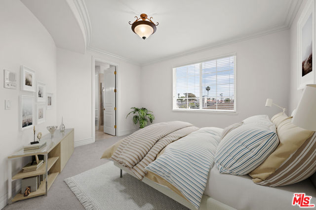 1756 Ruhland Avenue, Manhattan Beach, California 90266, 5 Bedrooms Bedrooms, ,4 BathroomsBathrooms,Residential,For Sale,Ruhland,26732803