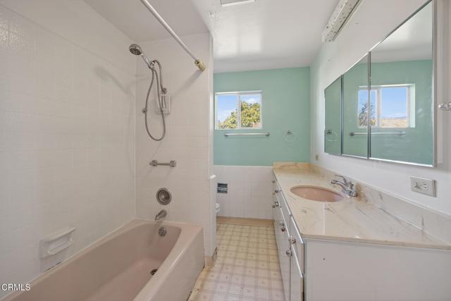 Detail Gallery Image 19 of 41 For 1550 Santa Paula St, Fillmore,  CA 93015 - 3 Beds | 1 Baths