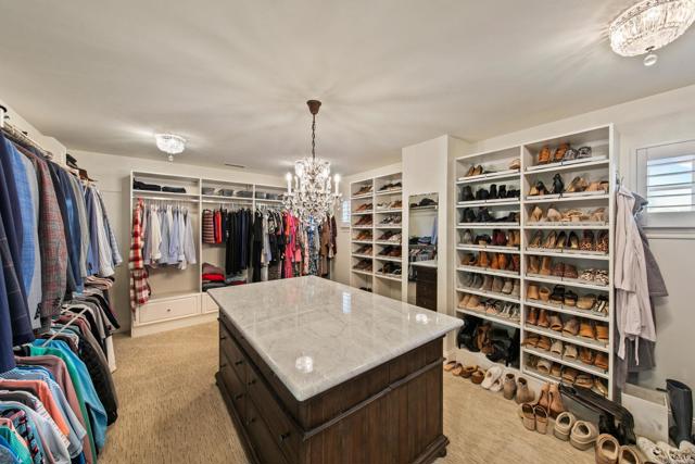 Detail Gallery Image 22 of 45 For 14271 Caminito Lazanja, San Diego,  CA 92127 - 4 Beds | 4/1 Baths