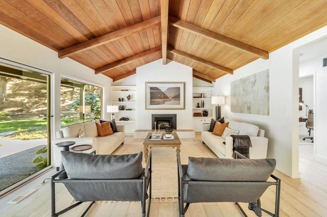 240 Willowbrook Drive, Portola Valley CA: https://media.crmls.org/mediaz/7c3d9763-6ce7-47e2-88b9-986258eb2fd4.jpg