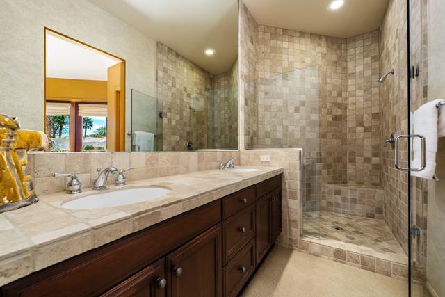 1 Birkdale Circle, Rancho Mirage CA: https://media.crmls.org/mediaz/7c40d371-7411-451a-b037-b0cebd8e439a.jpg