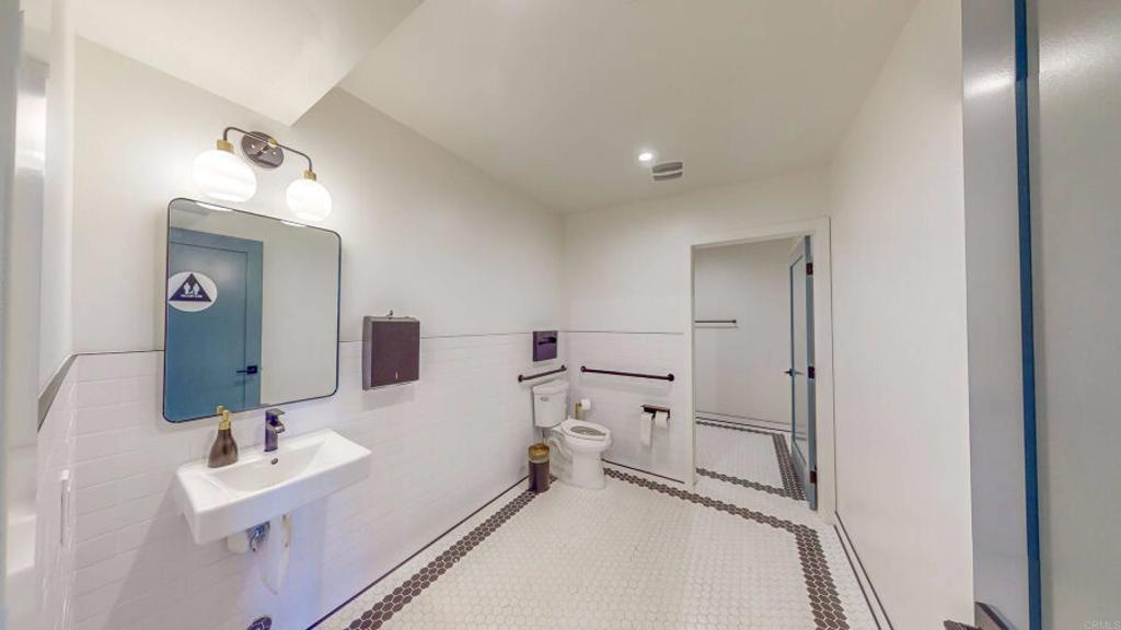 401 Grand Avenue - photo 7