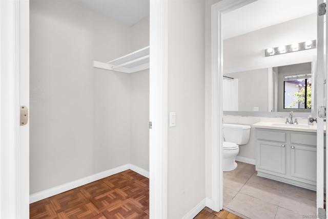 3566 Sunset Ln, San Diego CA: https://media.crmls.org/mediaz/7c420f8d-33a7-4e8c-b4e4-63c0c33b4ab7.jpg