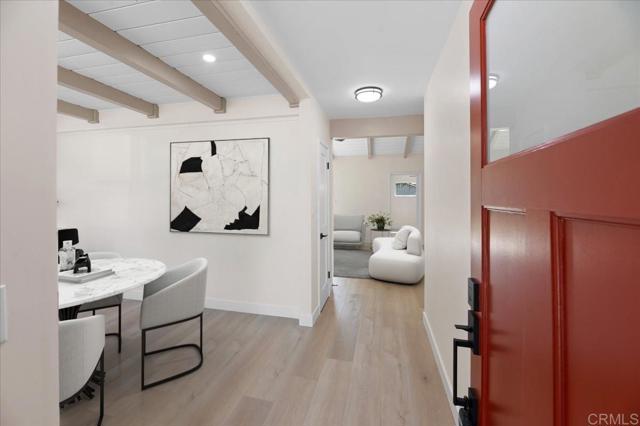 Detail Gallery Image 3 of 38 For 4042 Las Casas Ave, Claremont,  CA 91711 - 3 Beds | 2/1 Baths