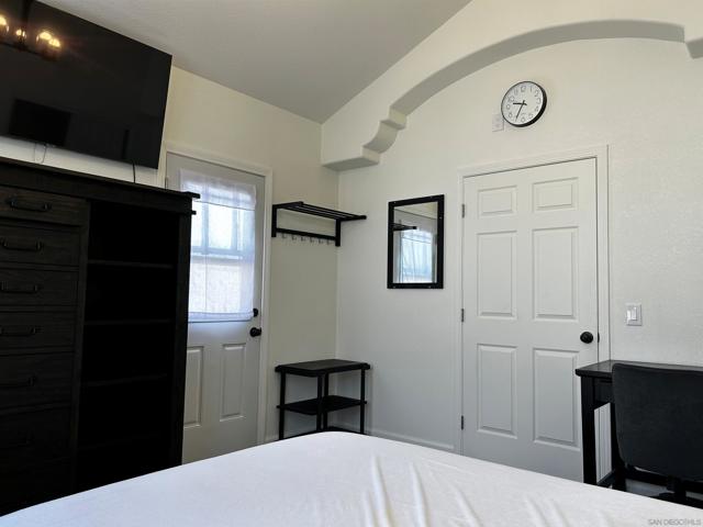 40599 Calle Medusa, Temecula CA: https://media.crmls.org/mediaz/7c42b76d-2f09-44a6-bc69-77fc4d8a6531.jpg