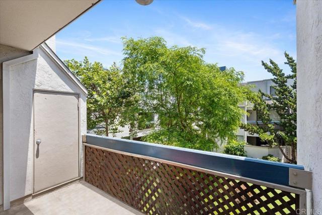 Detail Gallery Image 17 of 38 For 2224 River Run Dr #154,  San Diego,  CA 92108 - 2 Beds | 2 Baths