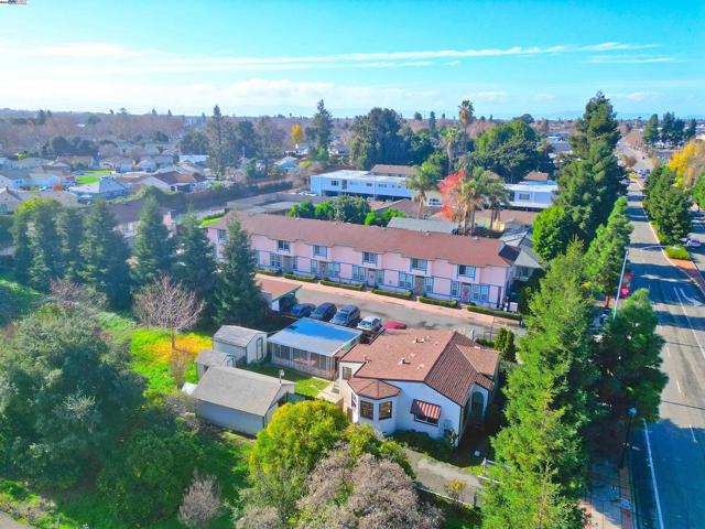 Image 45 of 51 For 181 Lewelling Blvd