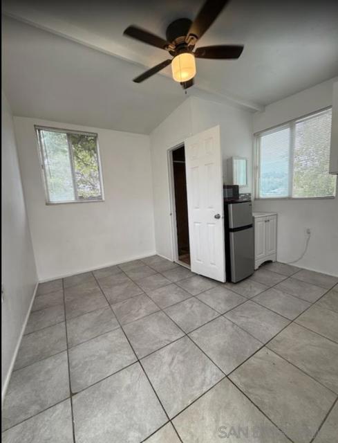 Image 3 of 5 For 9115 Rosedale Dr Unit 2