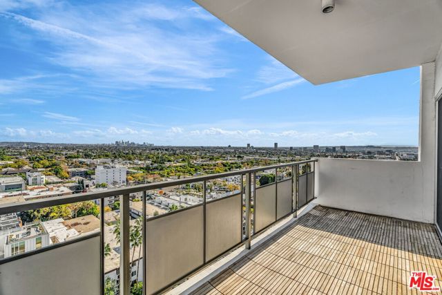 1155 N La Cienega Boulevard, West Hollywood CA: https://media.crmls.org/mediaz/7c4486a3-8f33-49e4-809e-6fdb6e7074b9.jpg