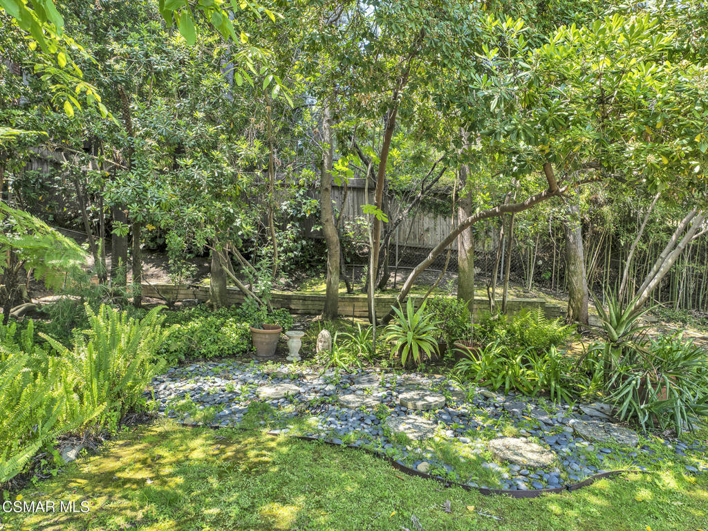 13606 Oak Canyon AvenueSherman Oaks img 60