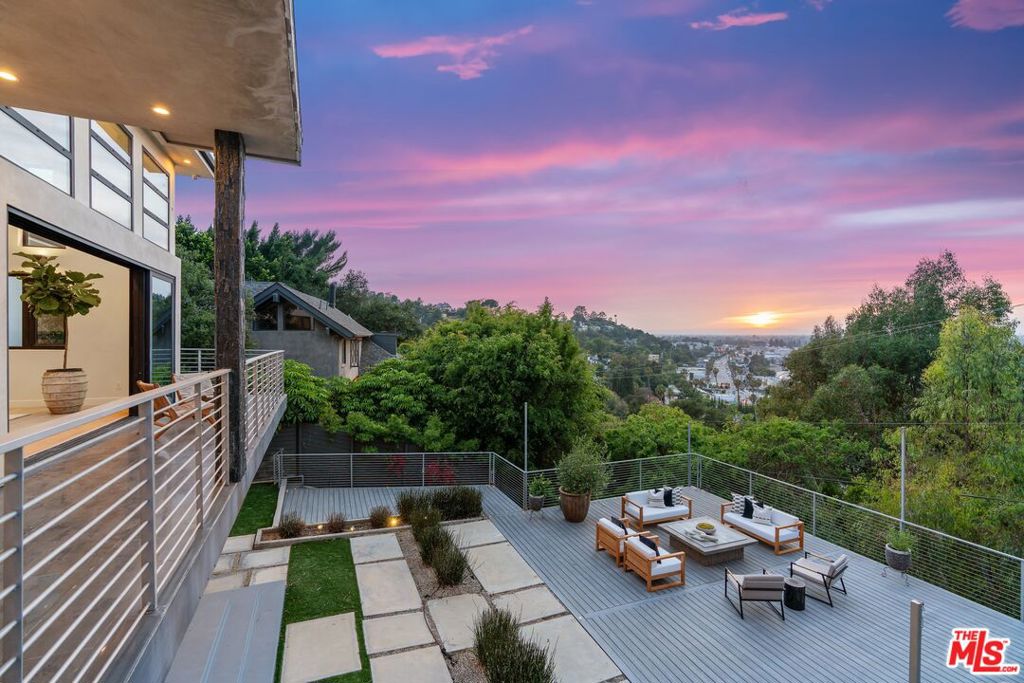 3768 Berry DriveStudio City img 18
