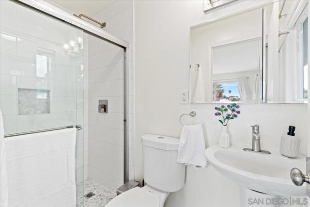 5021 Foothill Blvd, San Diego CA: https://media.crmls.org/mediaz/7c45bca5-d4c1-464e-b54f-518acfb3438b.jpg