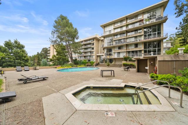 300 Davey Glen Road, Belmont CA: https://media.crmls.org/mediaz/7c45c838-e1af-4a8d-b6f0-6594afb255fc.jpg