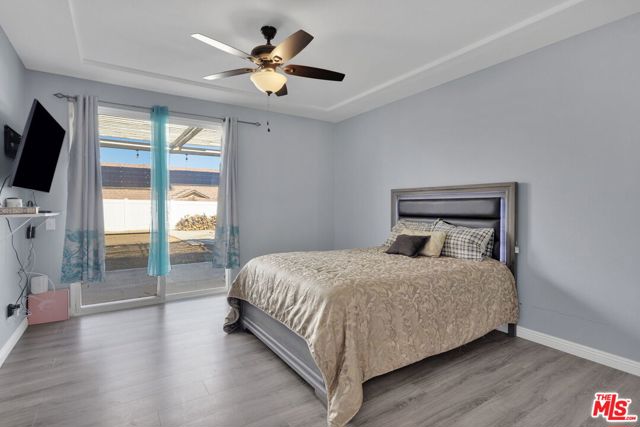 13292 Via Del Lago, Victorville CA: https://media.crmls.org/mediaz/7c461c89-3ab4-404d-bf53-bcc2d62d5586.jpg