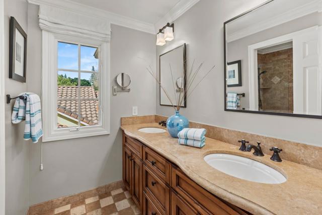 158 Seminary Drive, Menlo Park CA: https://media.crmls.org/mediaz/7c466288-0e8d-4313-a4e4-3c3fb906efa9.jpg