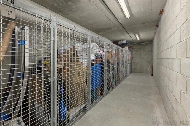 1150 J Street, San Diego CA: https://media.crmls.org/mediaz/7c4719bb-10ec-4083-93dd-0bc5af017708.jpg