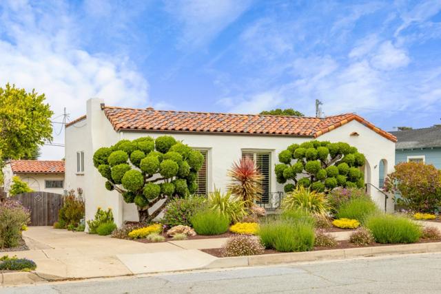 636 Spazier Avenue, Pacific Grove CA: https://media.crmls.org/mediaz/7c47bfc3-0bd4-431d-a9d0-6cf0a05ab6bb.jpg
