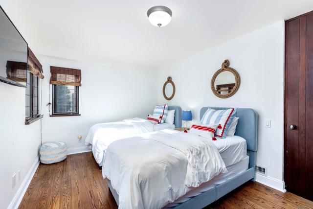 2136 Paseo Dorado, La Jolla CA: https://media.crmls.org/mediaz/7c47e856-28ad-494c-9f4d-ba4908349f61.jpg