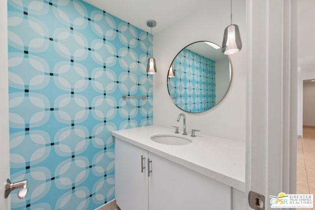 2455 S Madrona Drive, Palm Springs CA: https://media.crmls.org/mediaz/7c48c1bb-da21-41a3-adc7-eda50b171ca9.jpg