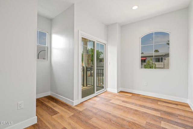 Detail Gallery Image 25 of 31 For 300 E Alhambra Rd a,  Alhambra,  CA 91801 - 2 Beds | 3 Baths