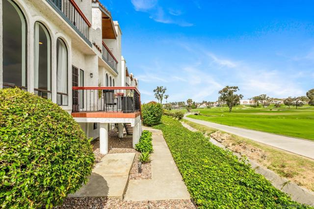 2326 La Costa Ave, Carlsbad, California 92009, 2 Bedrooms Bedrooms, ,2 BathroomsBathrooms,Condominium,For Sale,La Costa Ave,250019784SD