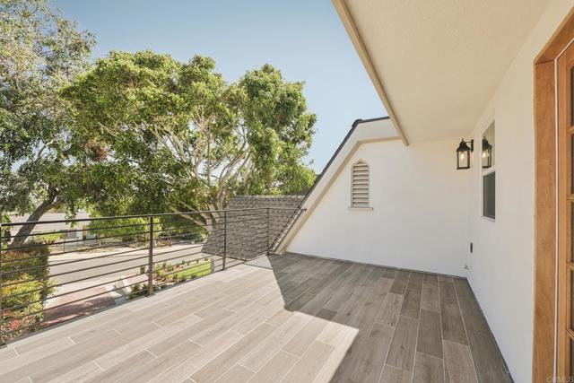 Detail Gallery Image 52 of 64 For 3951 Atascadero Dr, San Diego,  CA 92107 - 4 Beds | 3 Baths