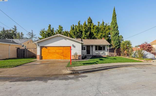 1980 Dayton Ave, San Leandro CA: https://media.crmls.org/mediaz/7c4d9947-c1c0-479c-af7d-e6b4f66fd3dd.jpg