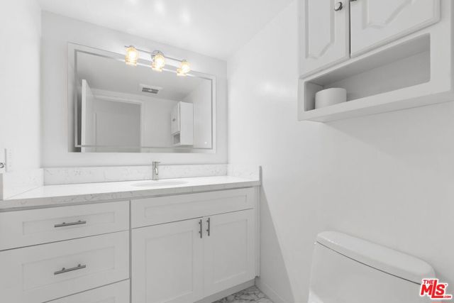 9950 Durant Drive, Beverly Hills CA: https://media.crmls.org/mediaz/7c4e6d83-4806-4d6a-8ef1-374735da4320.jpg