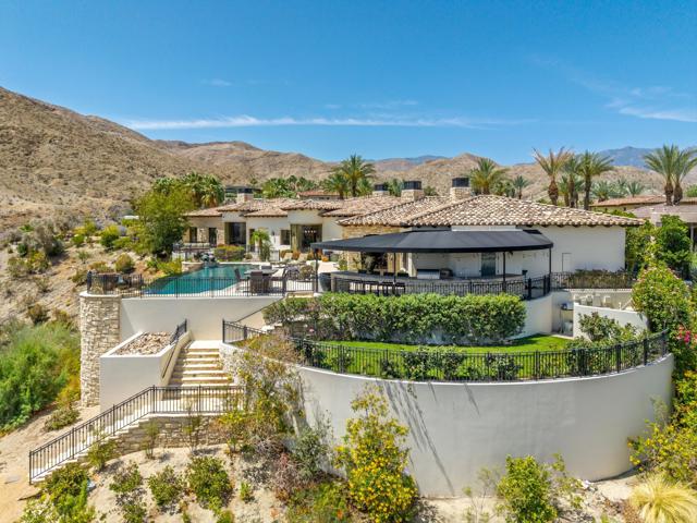28 Grande View Court, Rancho Mirage CA: https://media.crmls.org/mediaz/7c4e82d3-1803-416d-a38a-8f6ba82b567d.jpg