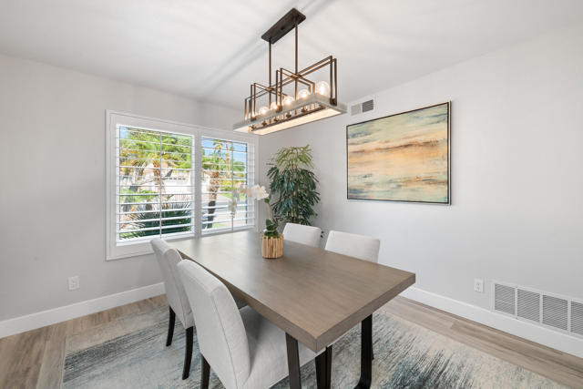 39060 Kilimanjaro Court, Palm Desert CA: https://media.crmls.org/mediaz/7c4ecb19-27ed-4e20-8e10-757edee8dbf3.jpg