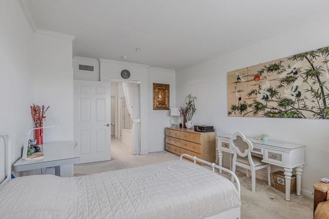49002 Cinnamon Fern, Fremont CA: https://media.crmls.org/mediaz/7c4f3de9-1971-4f1e-b8f7-1518648ab48b.jpg