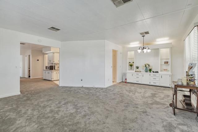 2815 Moss Hollow Drive, San Jose CA: https://media.crmls.org/mediaz/7c5022d4-46db-46fe-99b4-f0c9af6222d3.jpg