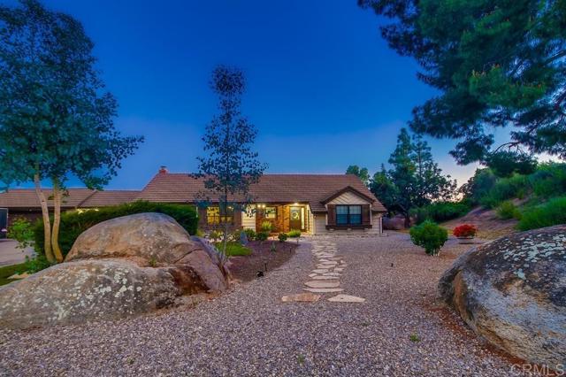 Detail Gallery Image 1 of 70 For 2444 via Dieguenos, Alpine,  CA 91901 - 3 Beds | 2 Baths