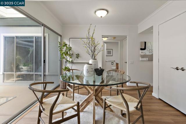 1501 Oakmont, Walnut Creek CA: https://media.crmls.org/mediaz/7c509a03-6649-4d3d-b704-263f5a441798.jpg