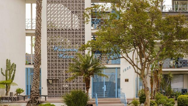 1000 Cordova Street, Pasadena CA: https://media.crmls.org/mediaz/7c5157fd-cb6f-4cc6-87e2-68434953bad4.jpg