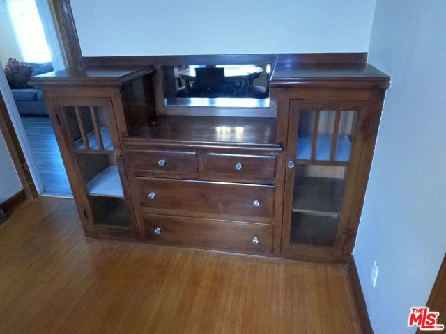 Dining Room Built-in Cabinet