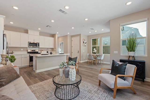 1938 Julie Dawn Pl, Escondido CA: https://media.crmls.org/mediaz/7c522041-0d35-4b82-a322-14c782ec567f.jpg