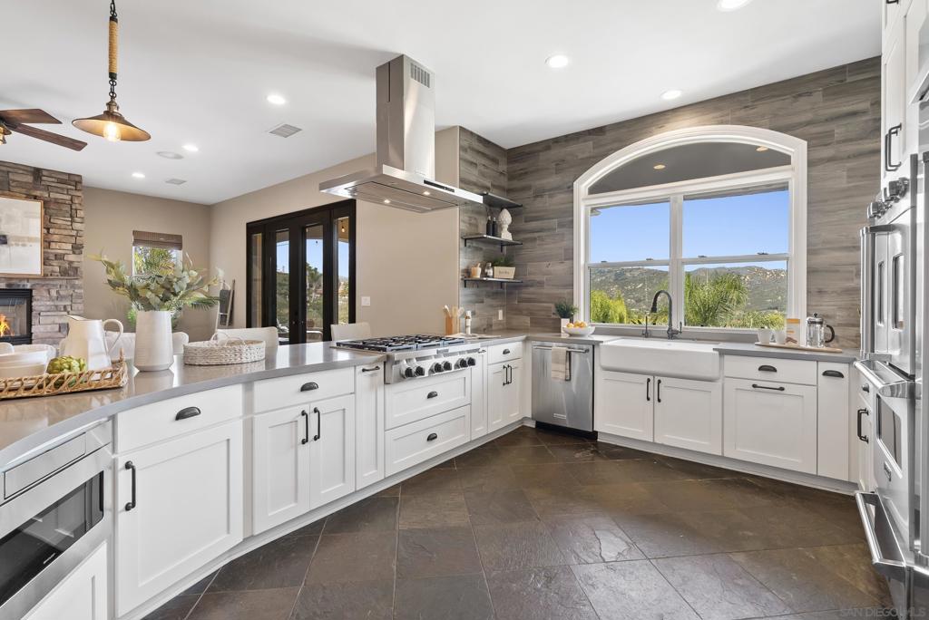 1101 Sierra Linda - photo 13