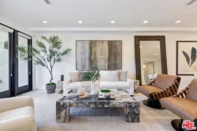 2 Bed Home for Sale in Los Angeles, California