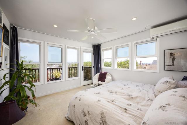 405 Langley St, San Diego CA: https://media.crmls.org/mediaz/7c52e493-8069-46a6-a80c-a3e12de75e97.jpg