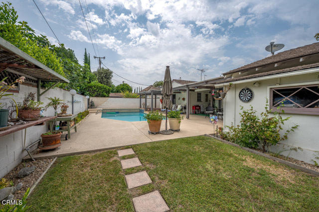 230 E Pamela Road, Arcadia CA: https://media.crmls.org/mediaz/7c52f9ae-7875-41de-841f-3268251aaf8e.jpg