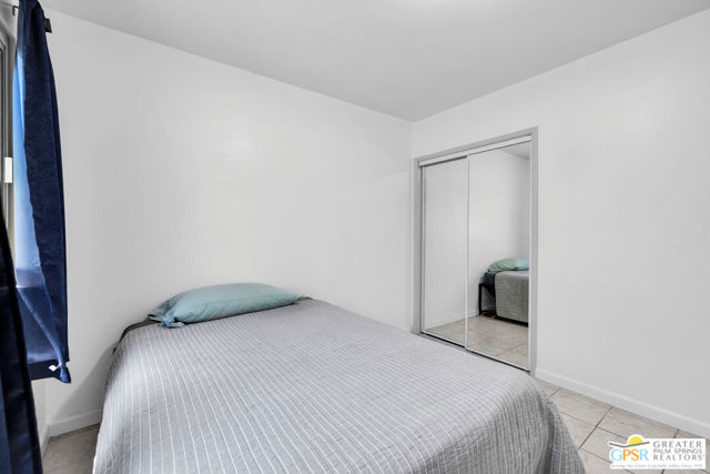 2222 N Acacia Road, Palm Springs CA: https://media.crmls.org/mediaz/7c53665e-8cca-49f2-a3cf-c4dd0f428a34.jpg