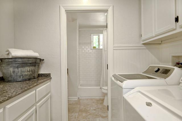 Image 17 of 34 For 21571 Almaden Road