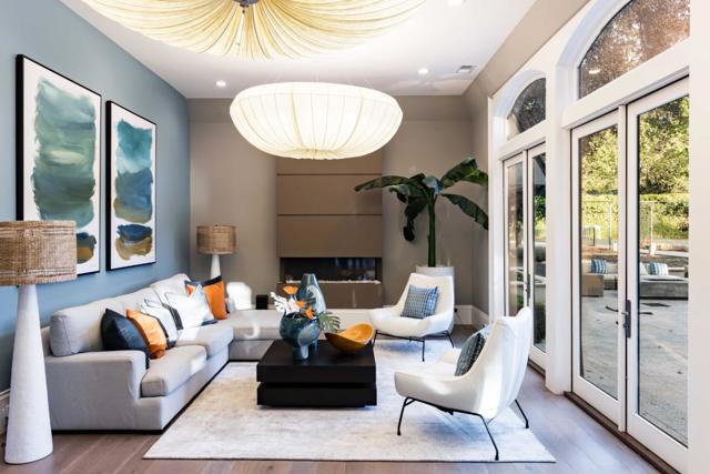 176 Encinal Avenue, Atherton CA: https://media.crmls.org/mediaz/7c55ad5b-ed6a-4b5f-9118-9b3e72be4e1e.jpg