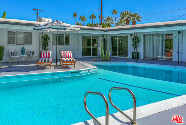 459 E Avenida Olancha, Palm Springs CA: https://media.crmls.org/mediaz/7c55c9dd-c5d7-47ce-9e34-dc8ed5834d21.jpg