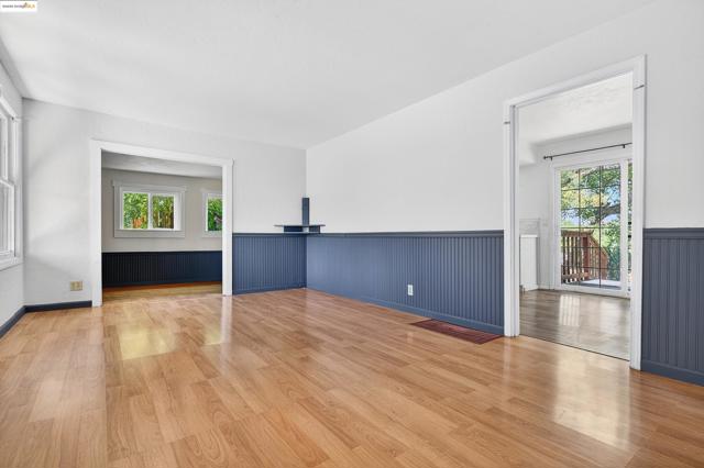 41 Corte Dorado Ct., Benicia CA: https://media.crmls.org/mediaz/7c5610c8-bdc3-43b3-9857-40dac4d06be5.jpg