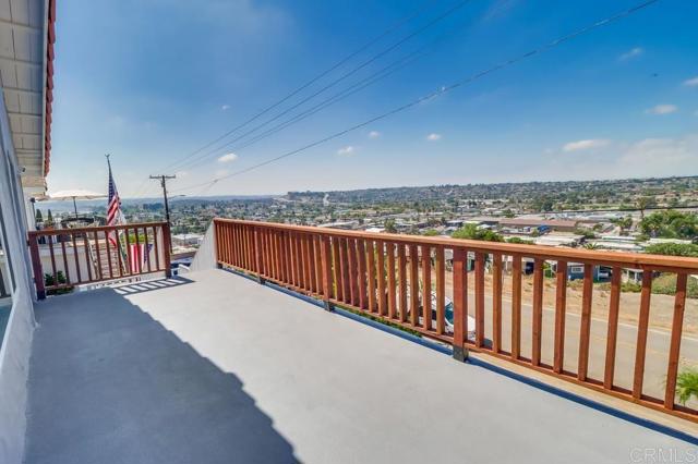 Detail Gallery Image 9 of 50 For 1319 Grand Ave, Spring Valley,  CA 91977 - 3 Beds | 2 Baths